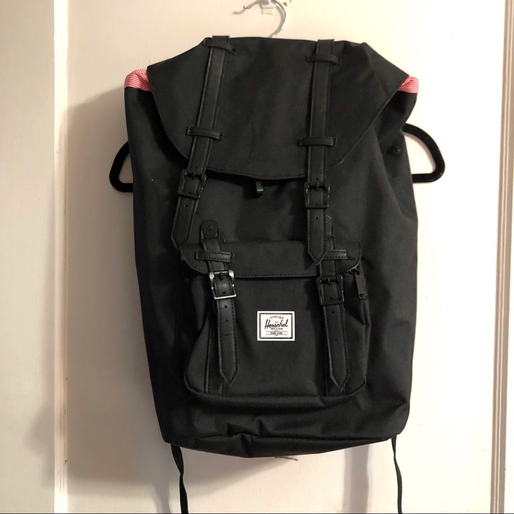 Herschel Little America backpack